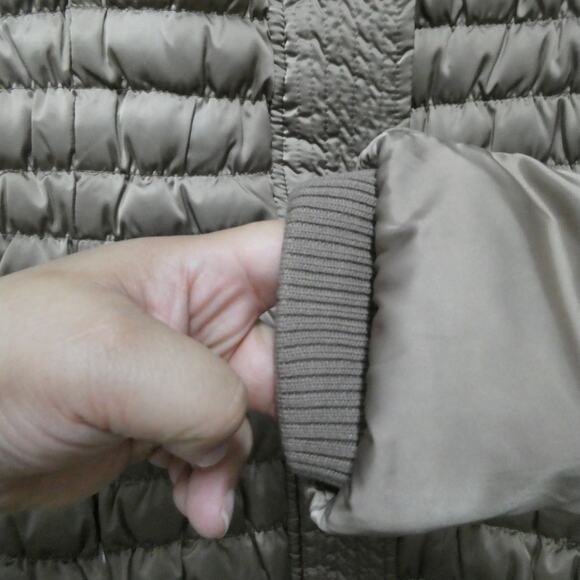 Chiara and Sara women's small tan long puffy jacket removable fur on hood trim - Picture 4 of 11